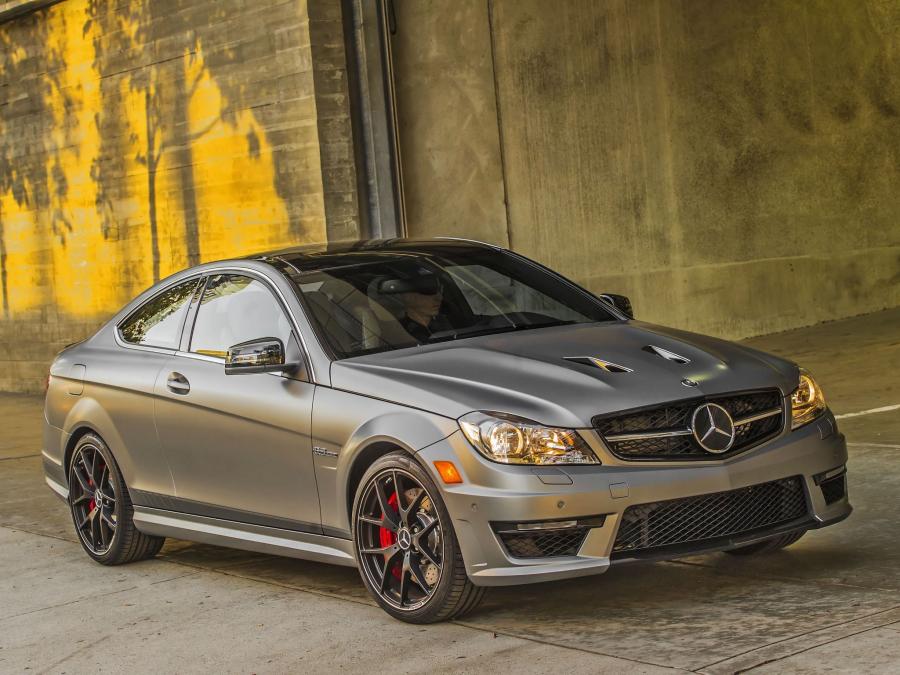  Mercedes-Benz C63 AMG Coupe Edition 507 2013 года  (US) (фото 1 из 8)
